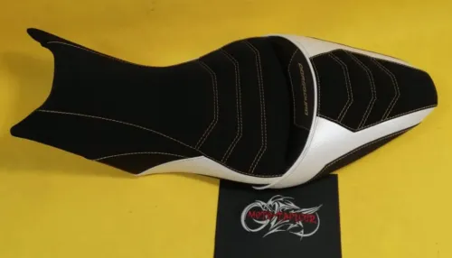 Kanapa motocyklowa Aprilia Dorsoduro 750