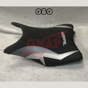 Honda CBR 250 #MT80 — Obszycie Kratka + Carbon